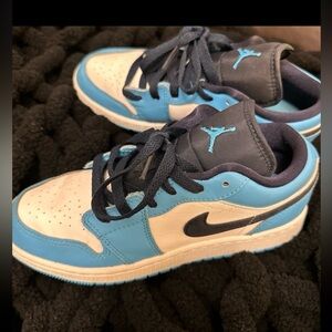 Nike Jordán low1